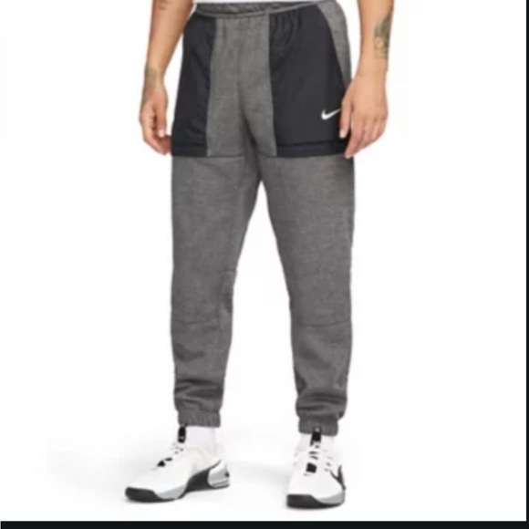 Nike Therma-FIT‎ Big And Tall Tapered Pants Mens 3XL DQ5407-071 Black Ne… - Picture 1 of 15
